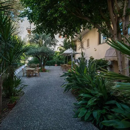 Hotel Gli Ulivi-3